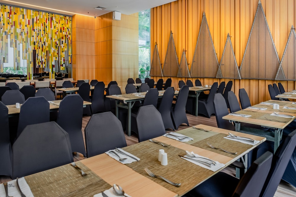 DoubleTree by Hilton Jakarta Kemayoran 45/54