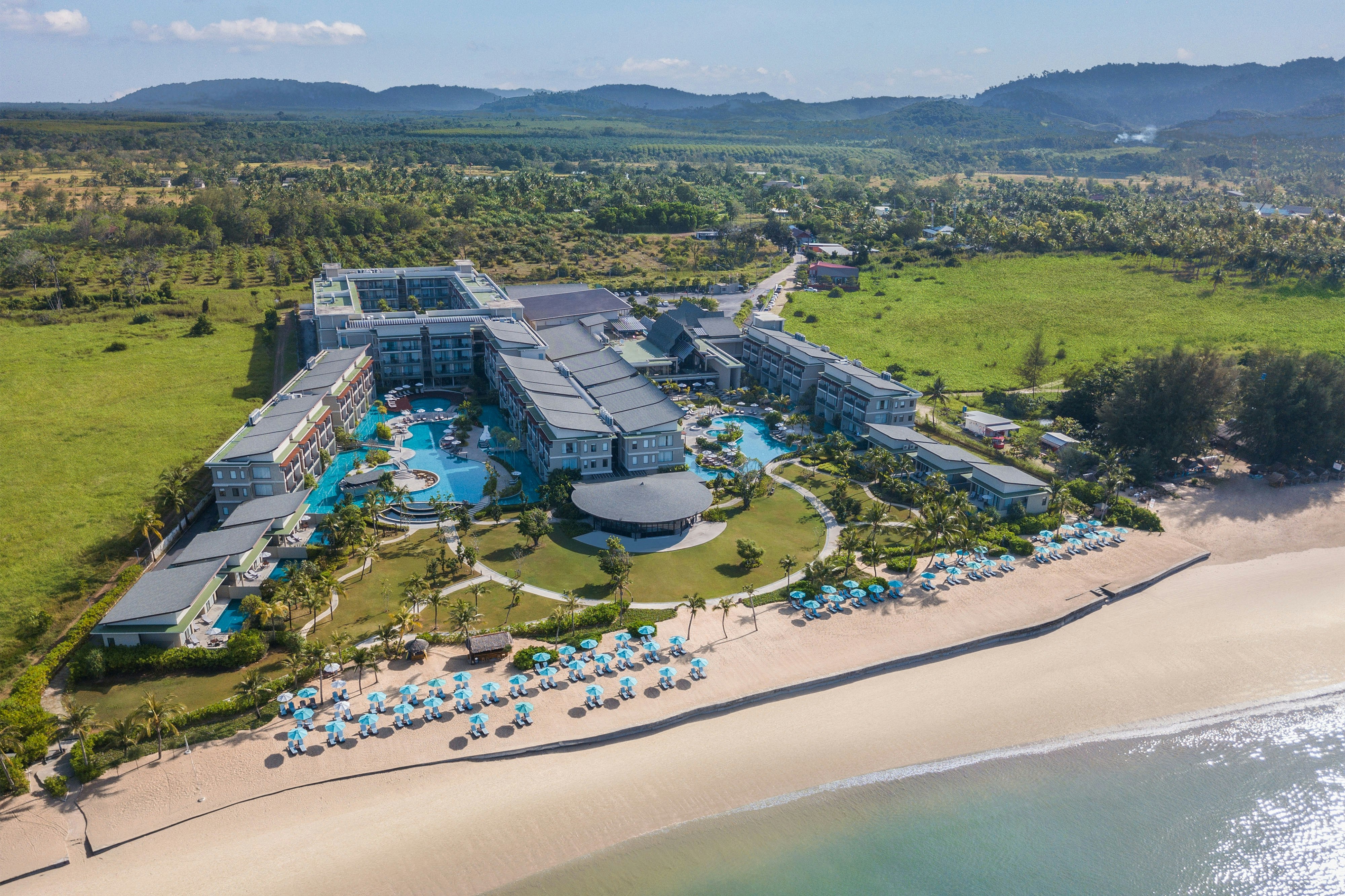 Le Meridien Khao Lak Resort Spa 3/39