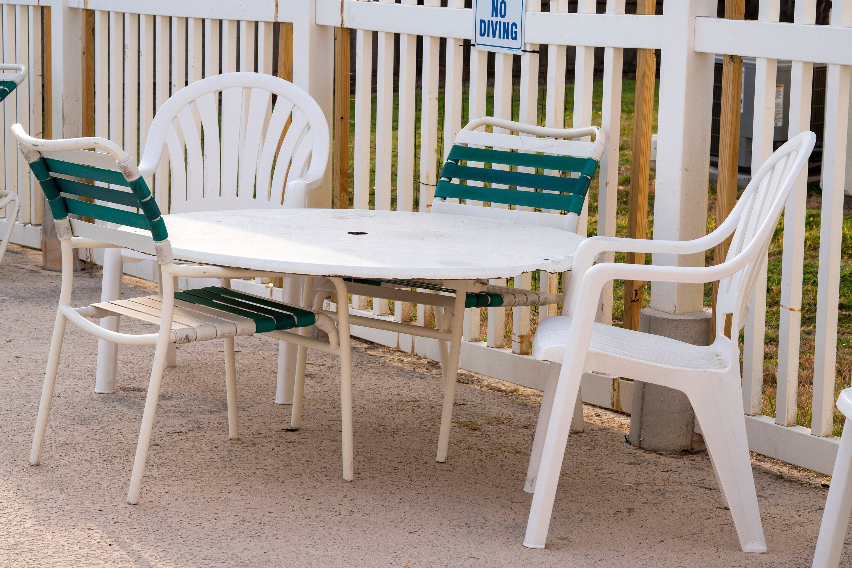 Island Inn By OYO Galveston Beach, TX 28/45