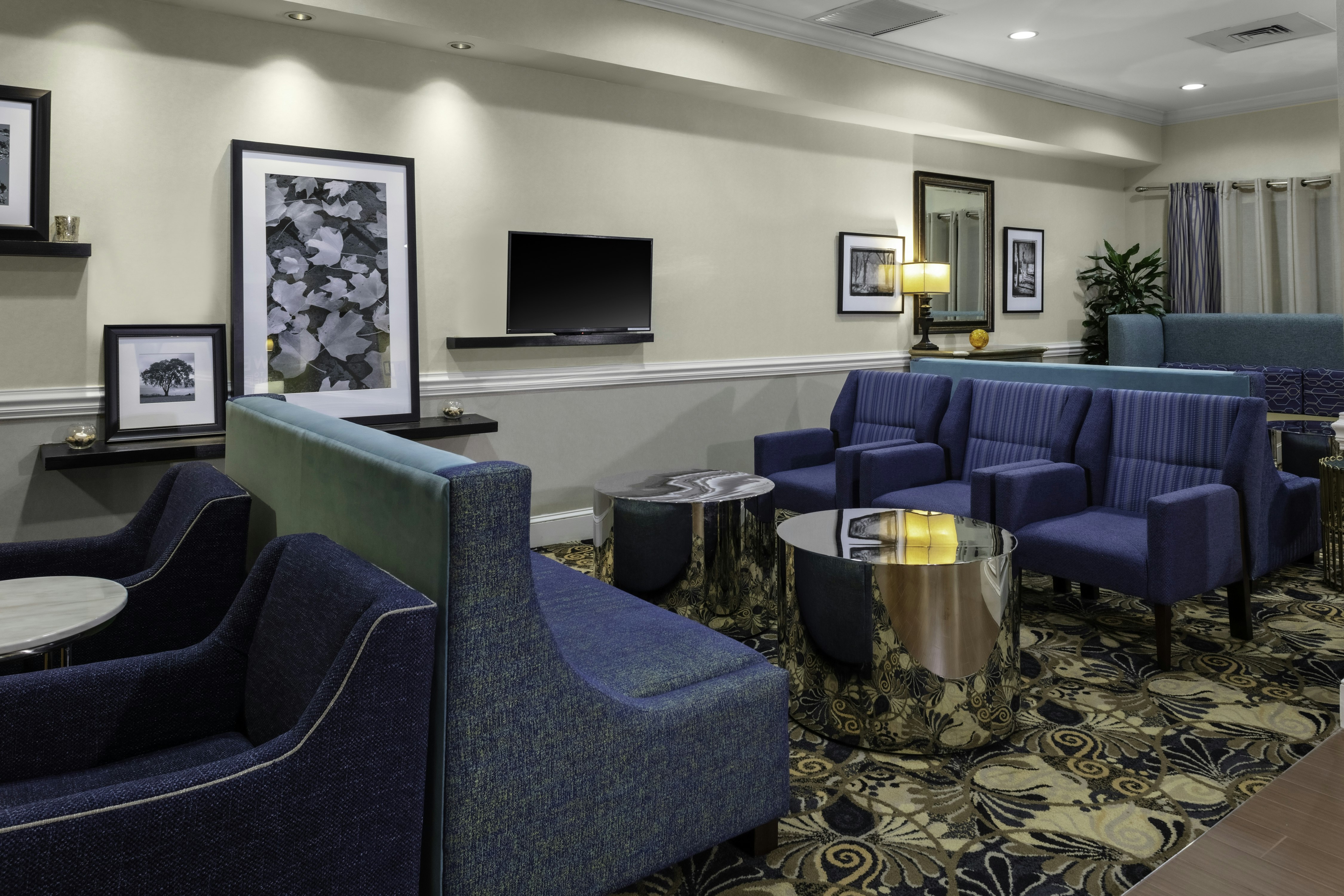 Hampton Inn & Suites Concord/Charlotte 46/57