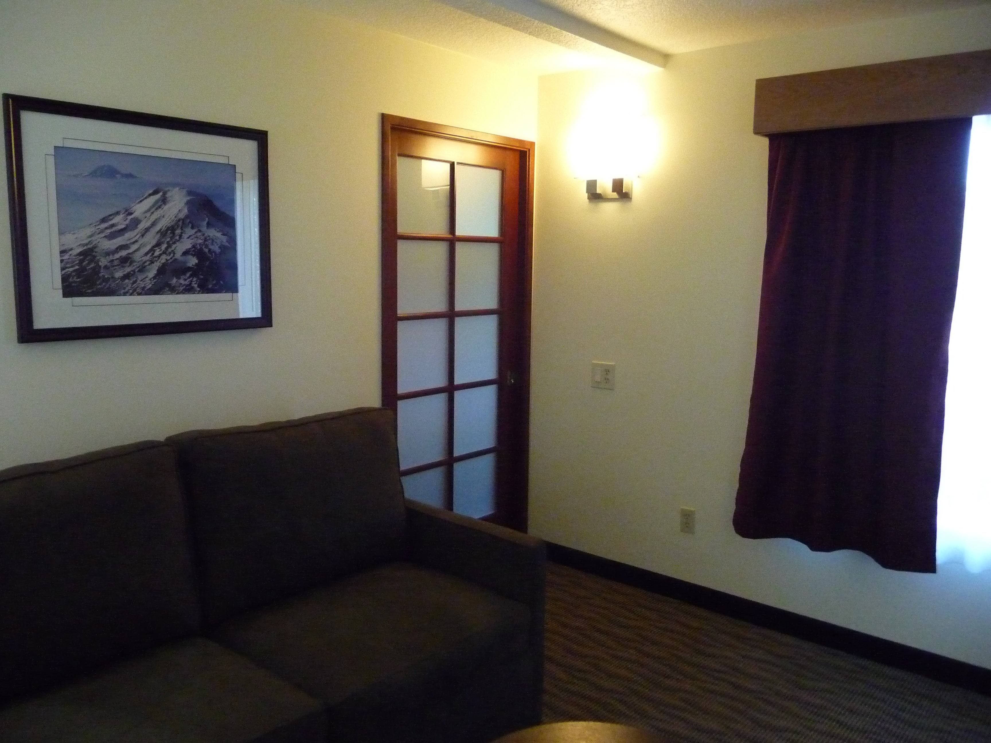 Best Western Plus Park Place Inn & Suites 51/76