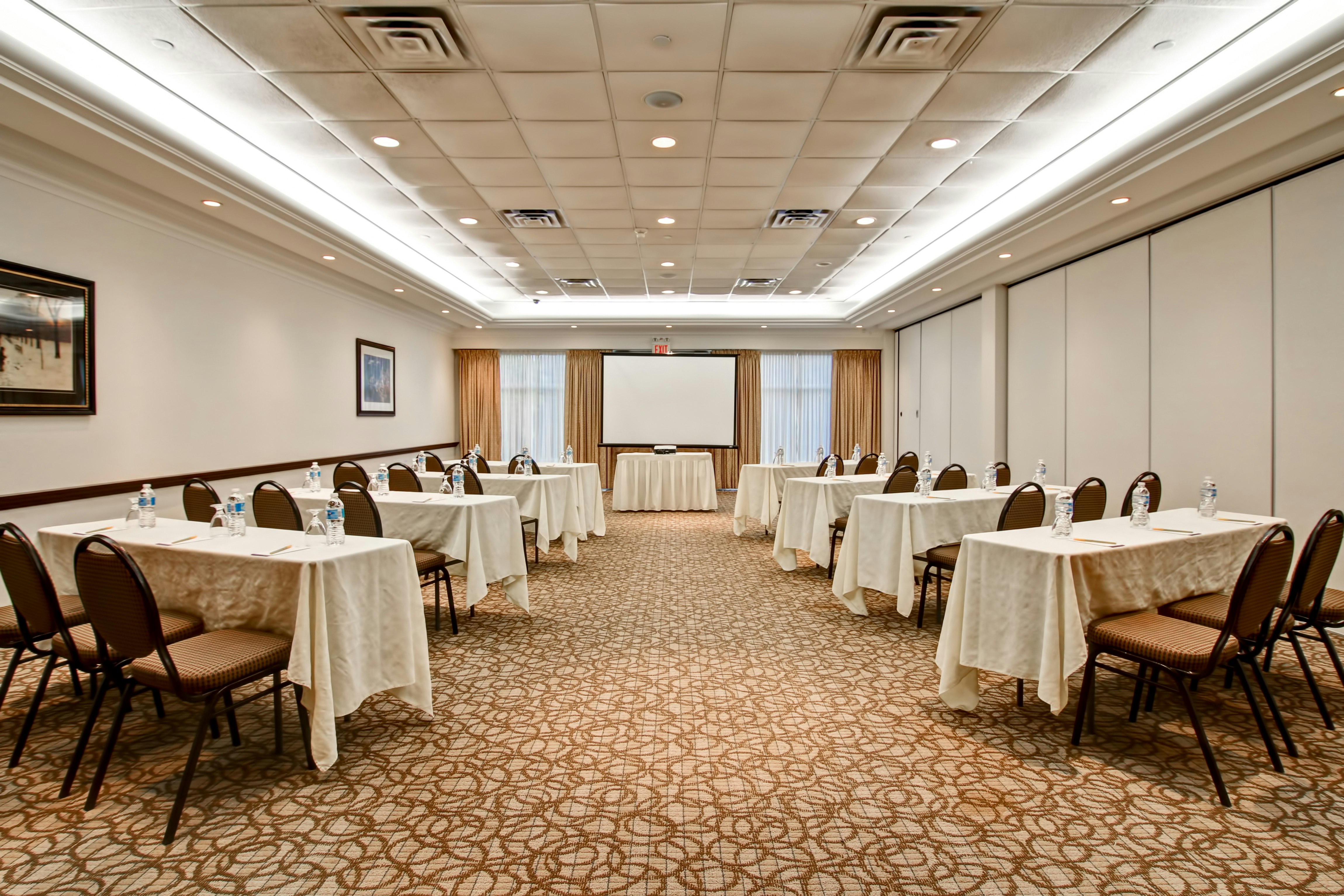 Hilton Garden Inn Toronto Burlington 23/27