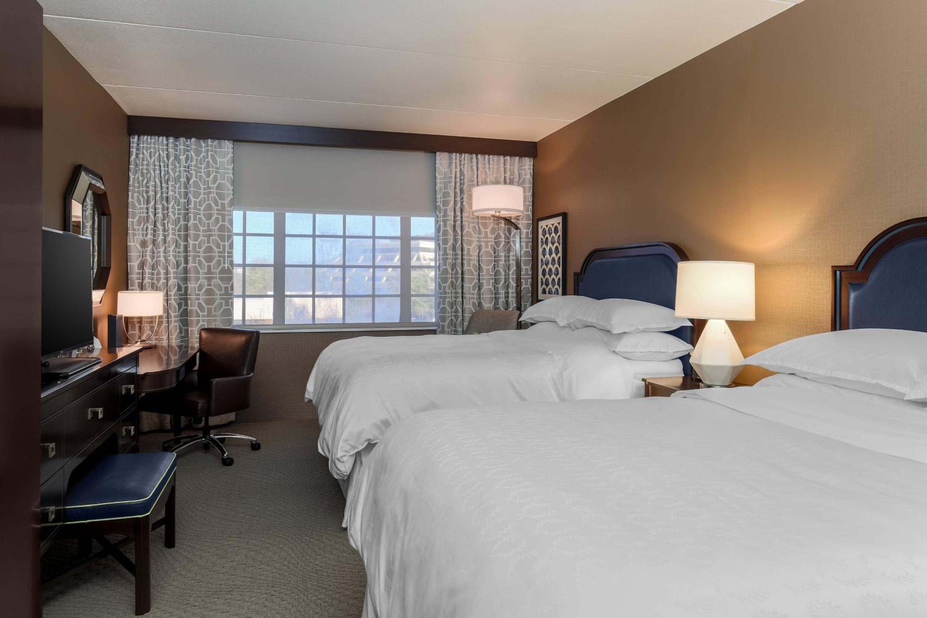 Room, 2 Queen Beds, Accessible