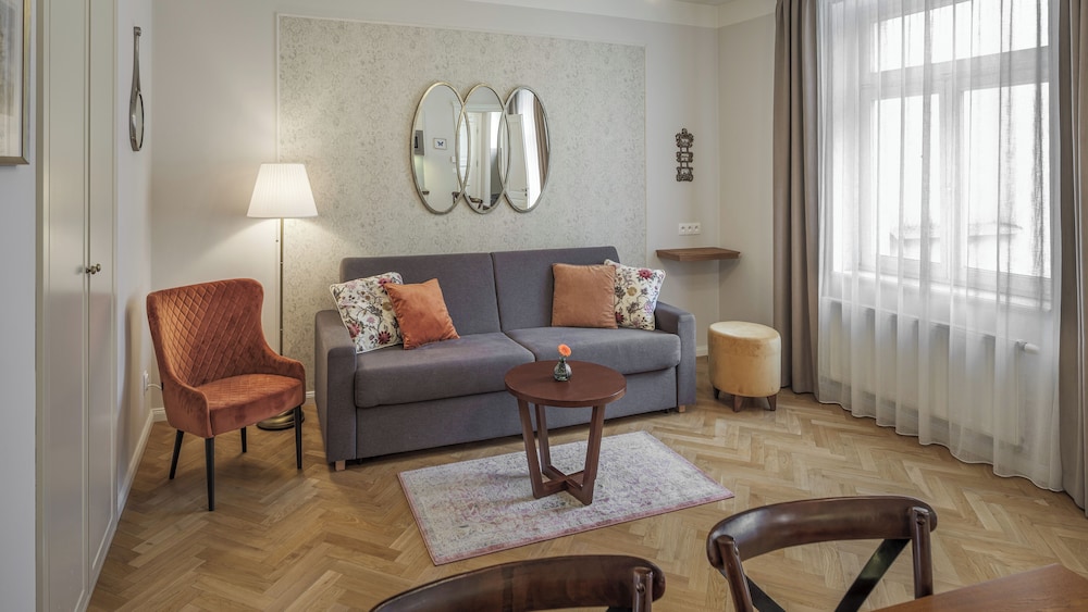 Seno 6 Apartments 24/49