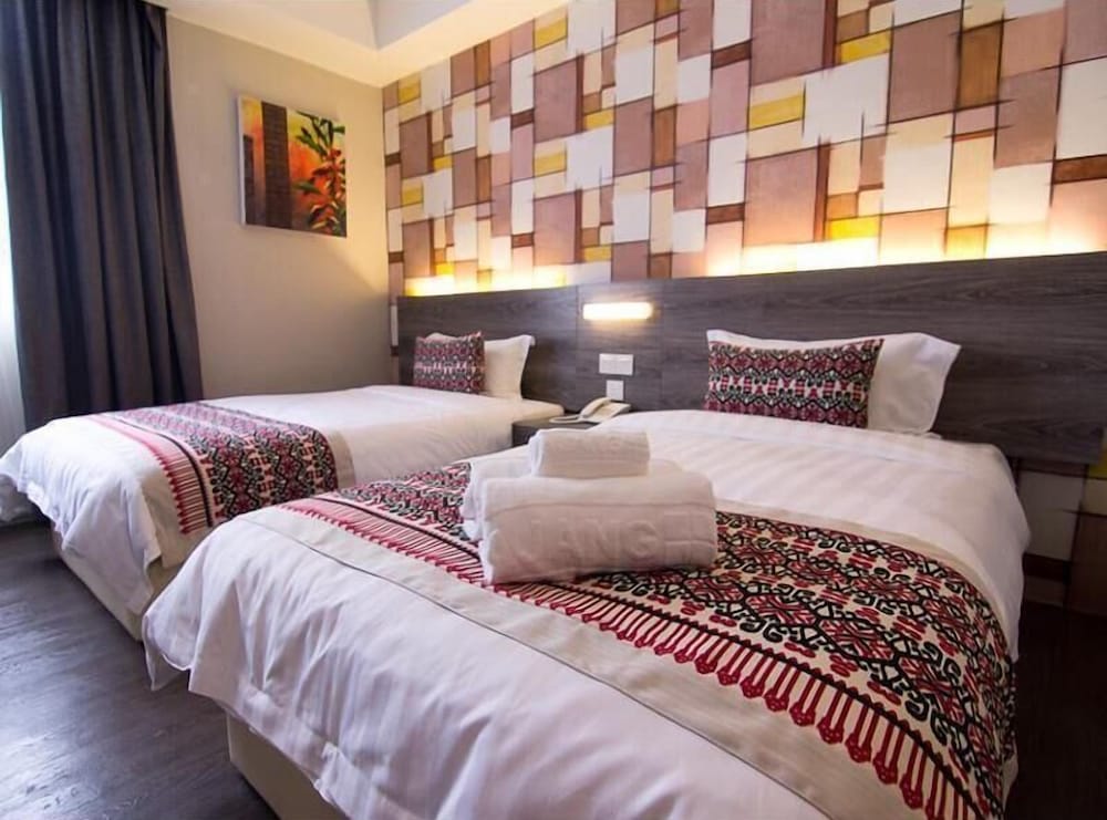 Ajang Hotel 23/48