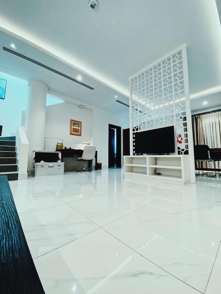 فلل بريرا الفندقية(Braira Hettin Resort And Villa) 18/50