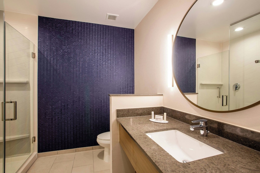 Fairfield Inn & Suites by Marriott Greenville Spartanburg/Duncan 38/40