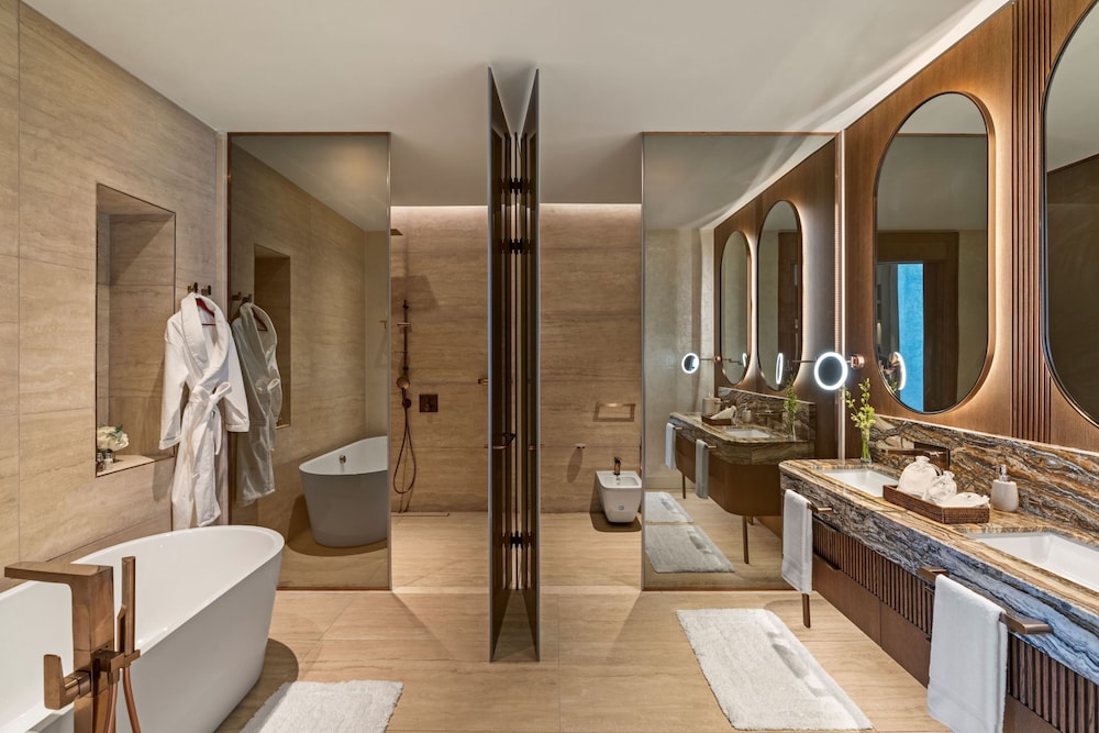ريكسوس مورجانا(Rixos Murjana) 47/48
