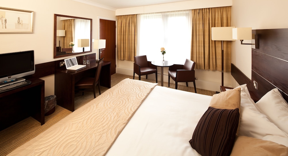 Mercure Bradford Bankfield Hotel 16/50
