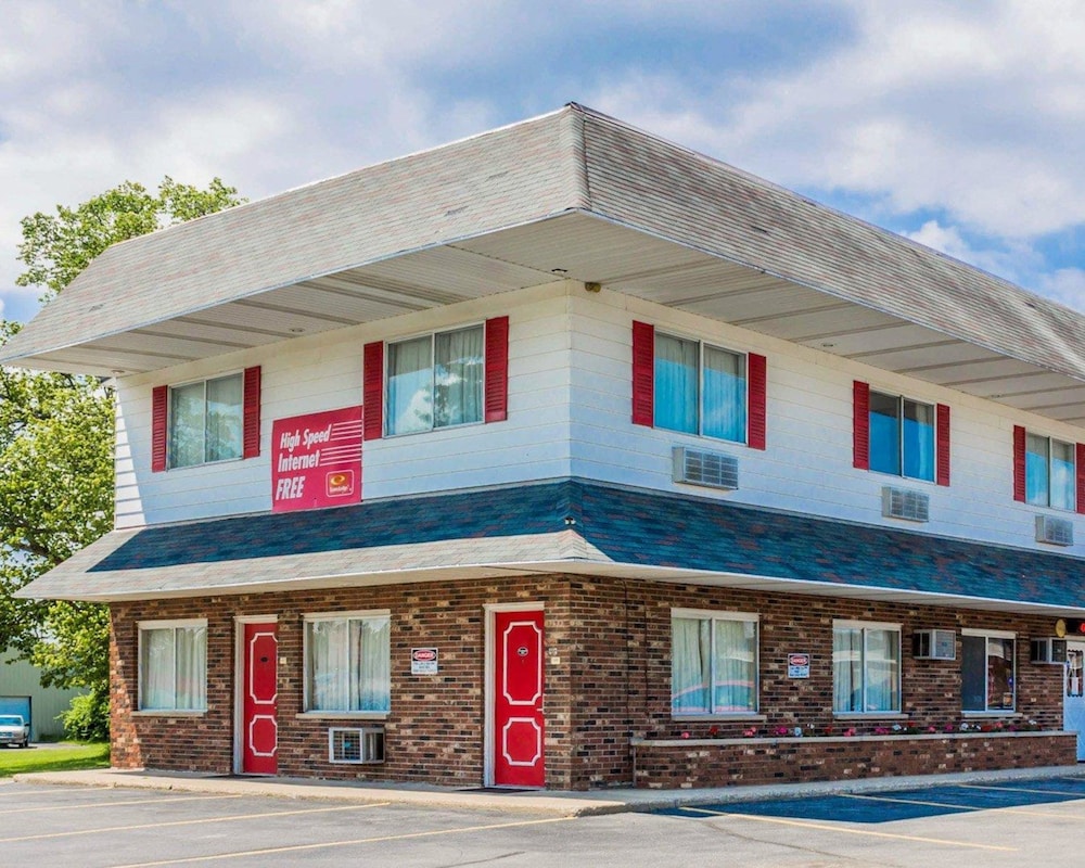 Rodeway Inn Kalkaska MI 4/22
