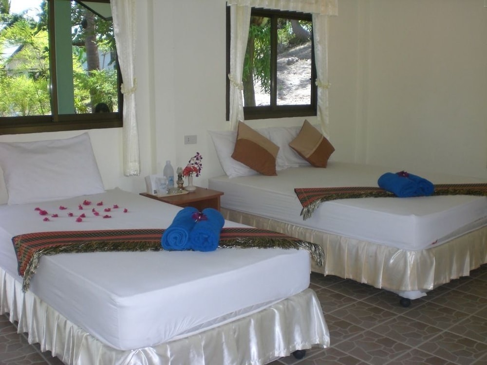 Golden Hill Resort 10/33