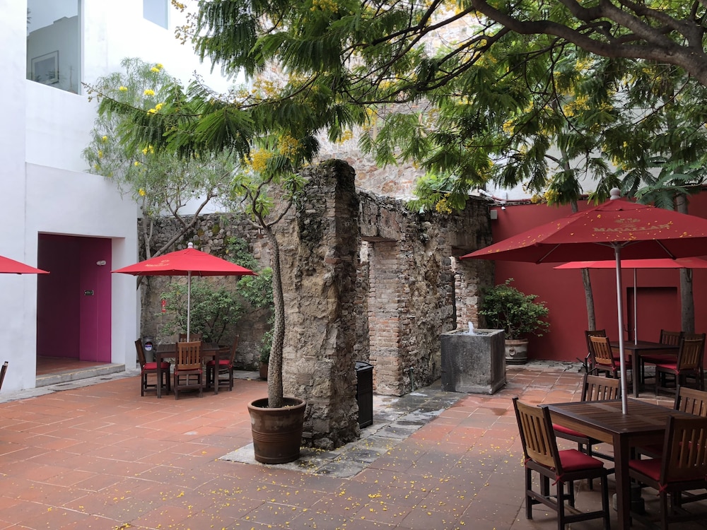Hotel Boutique Casareyna 6/67