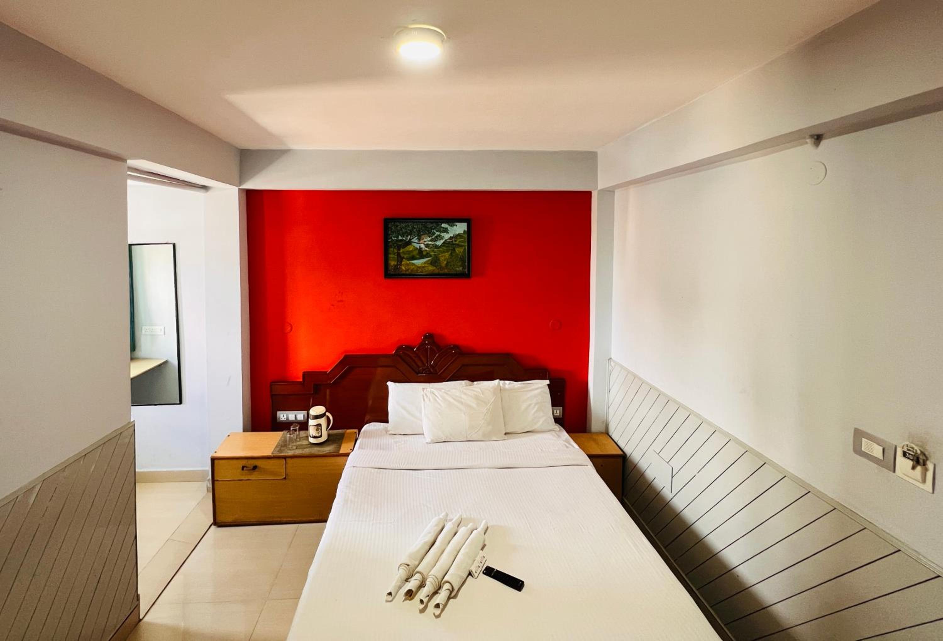 JC Woodville Manor Kodaikanal, Kodaikanal