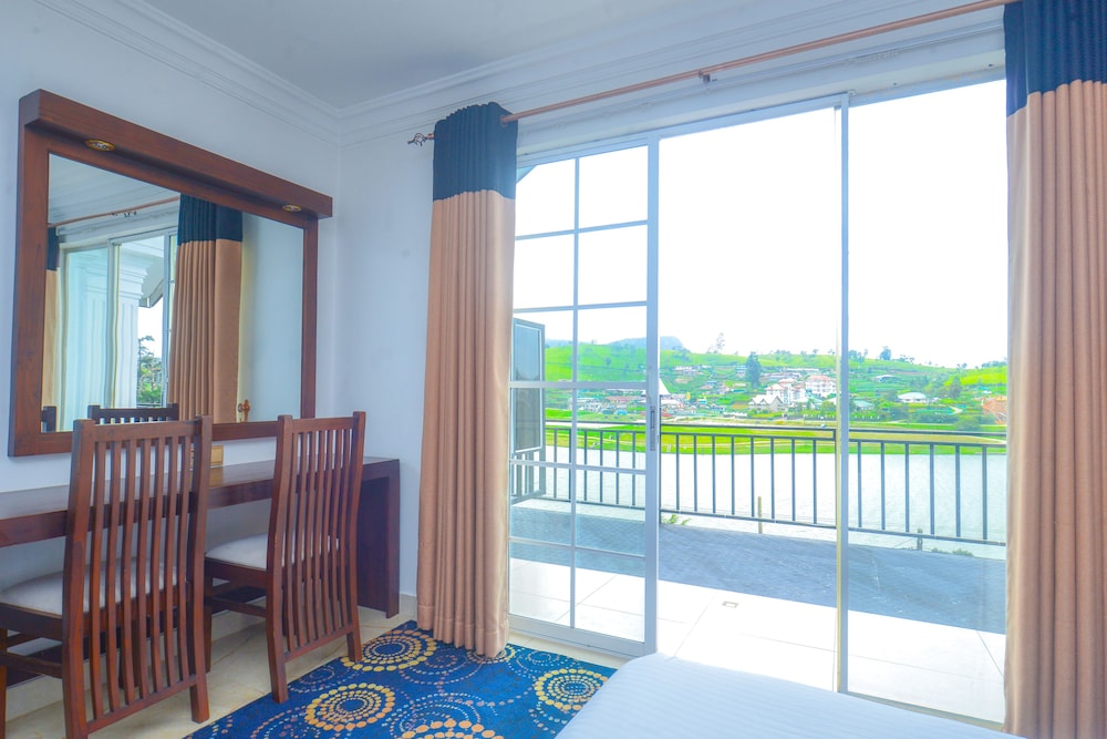 Galaxy Grand Hotel 42/62