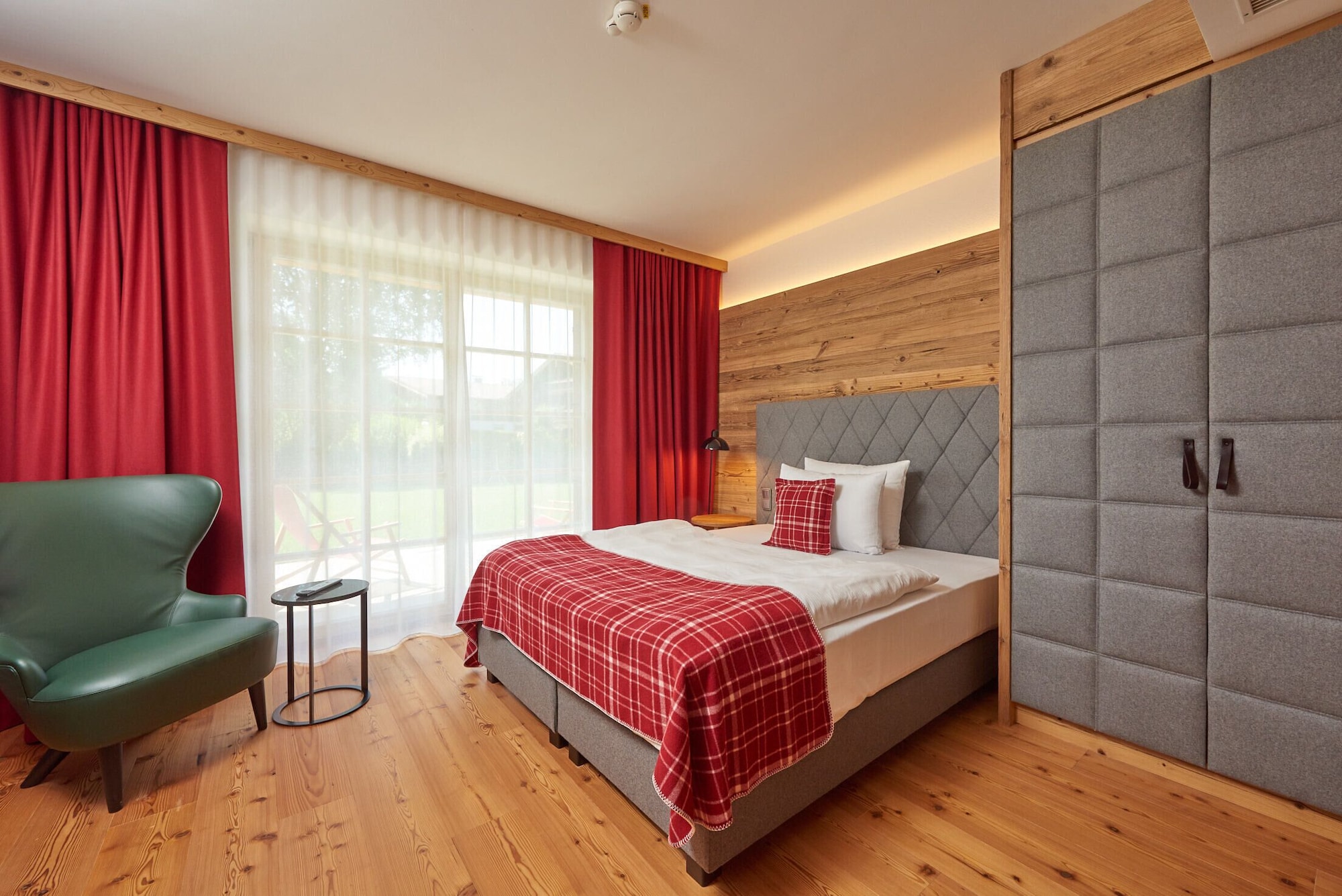 غرفة كومفورت بسرير كوين، Golf Resort Achental 7/9