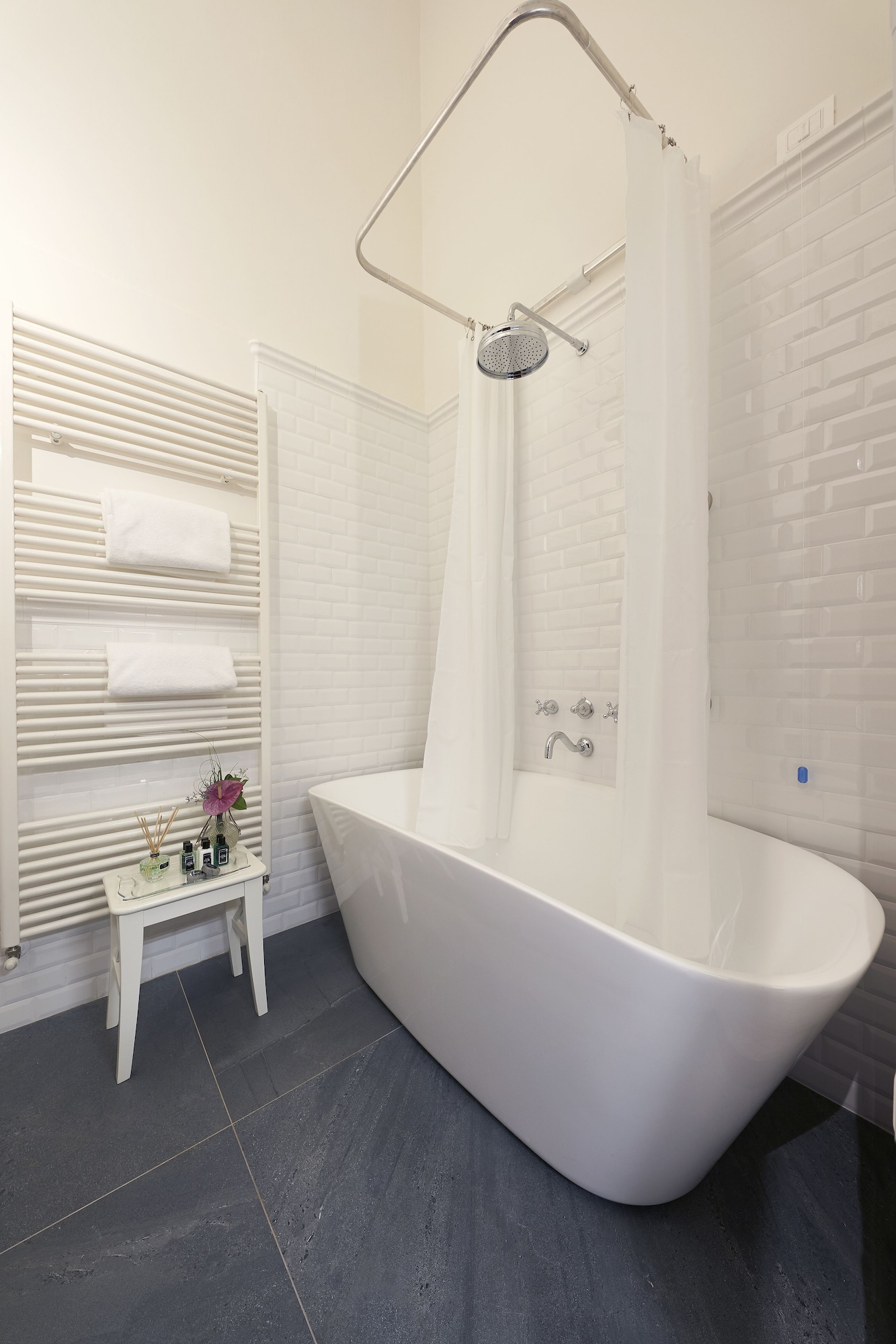 غرفة ديلوكس بسرير كوين، Peruzzi Urban Residences 6/9