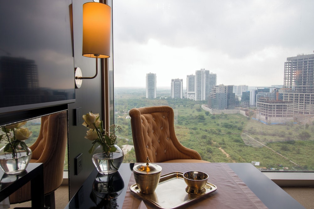 Grand Hyatt Gurgaon 45/48