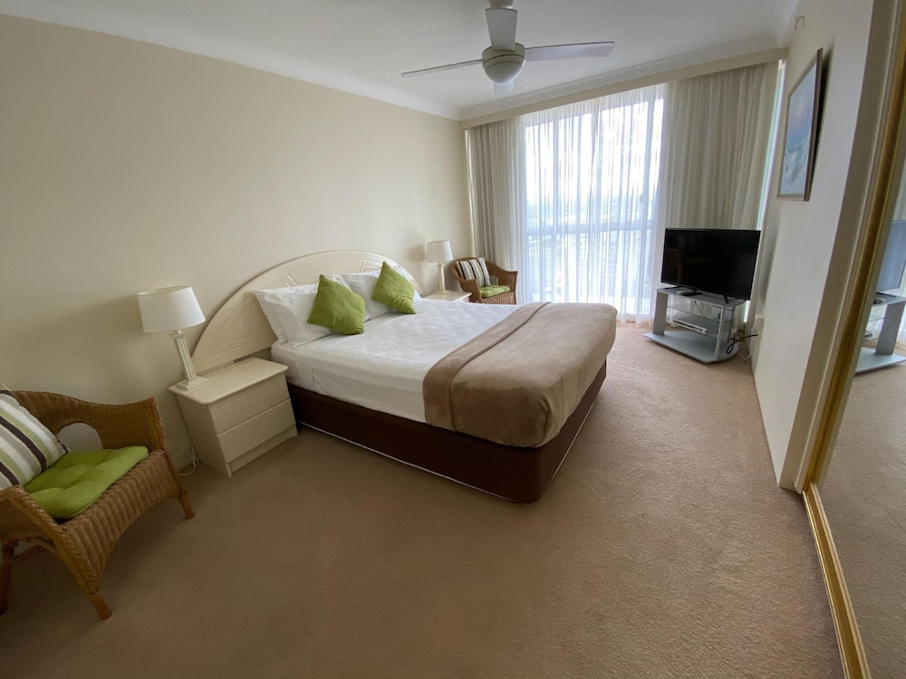 Hi Surf Beachfront Apartments 15/78