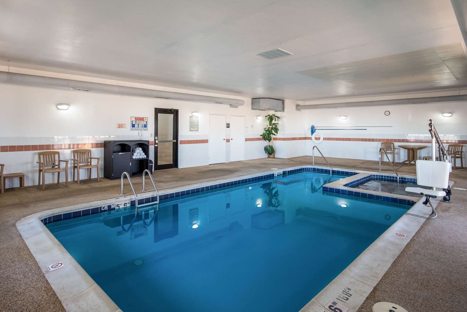 Quality Inn & Suites Pueblo West 28/43