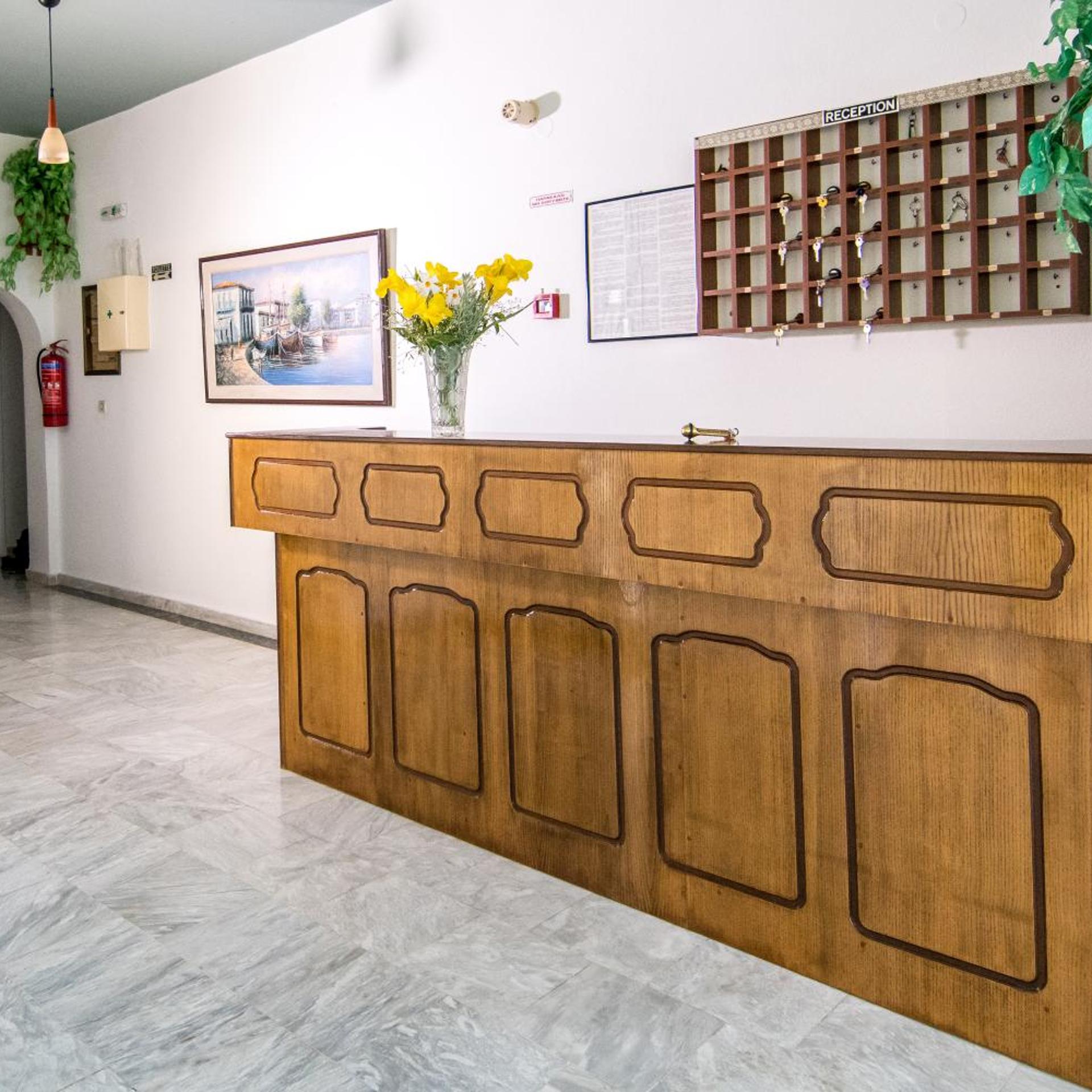 Agios Thomas Hotel 12/66