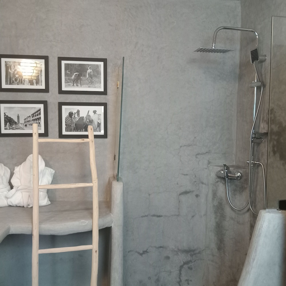 Palais Blanc Riad 55/55