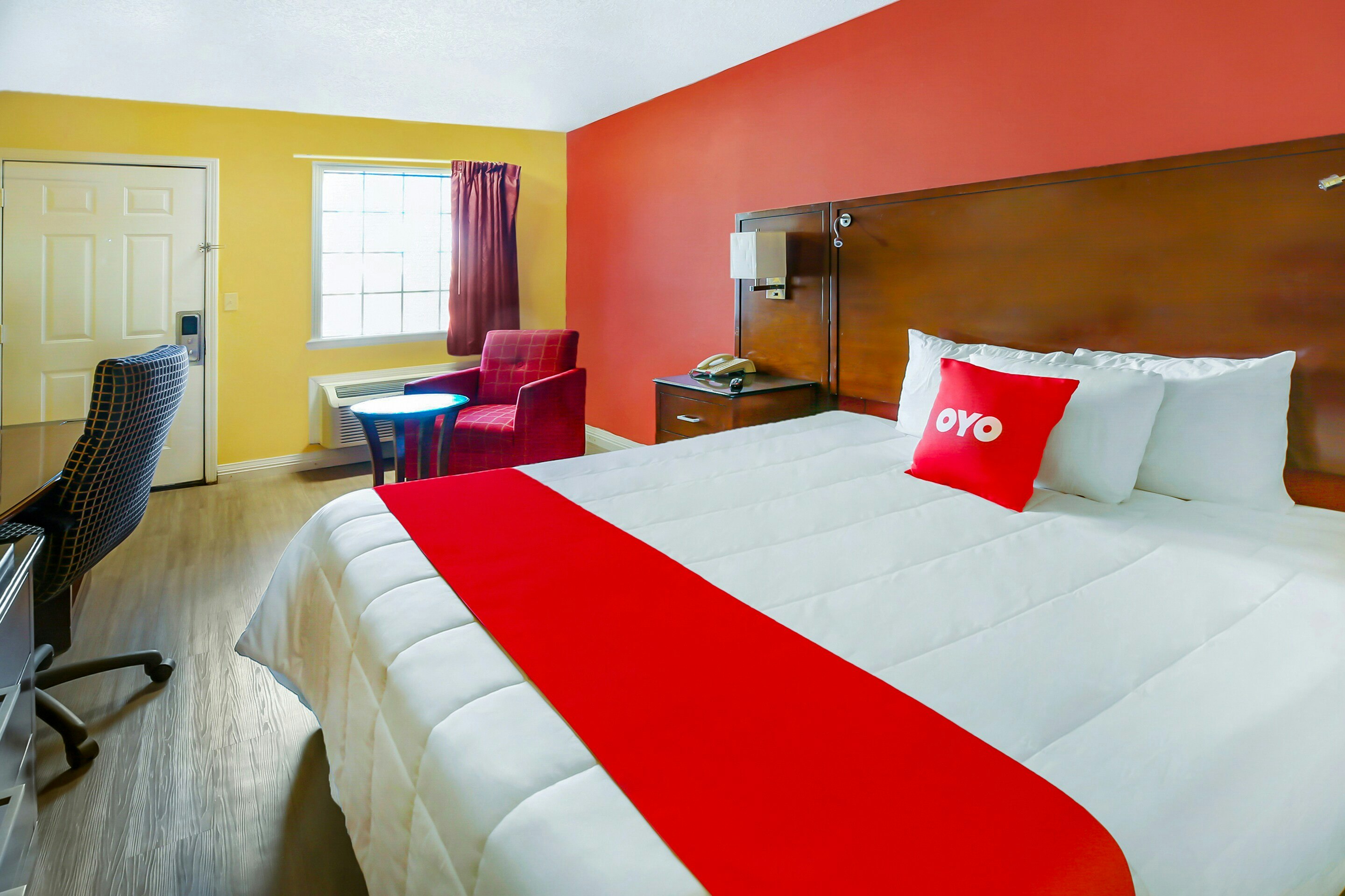 Room, King Bed, Smoking
