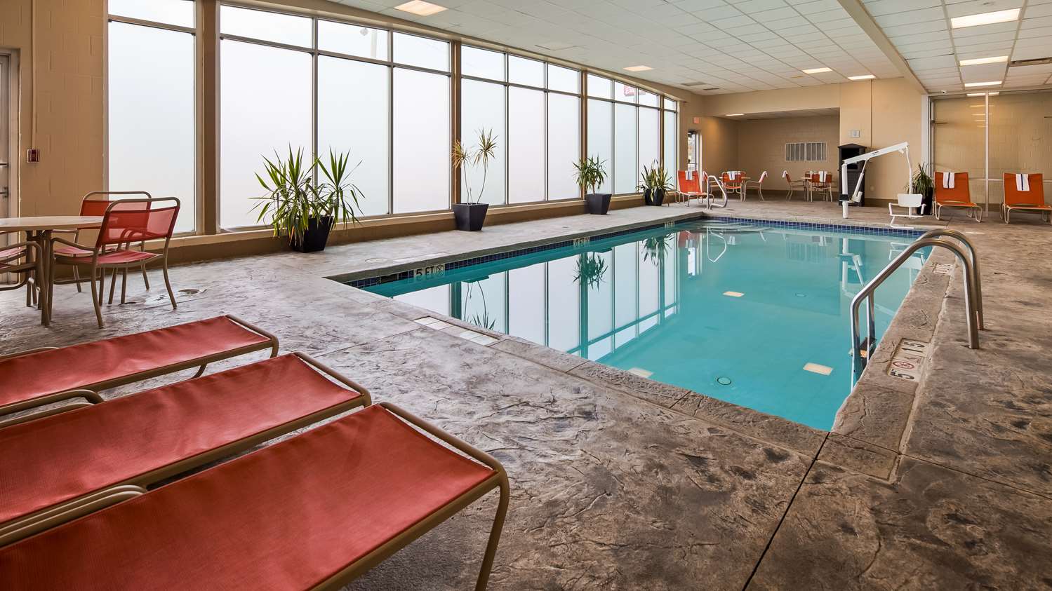 Best Western Airport Inn And Suites Cleveland 21/37