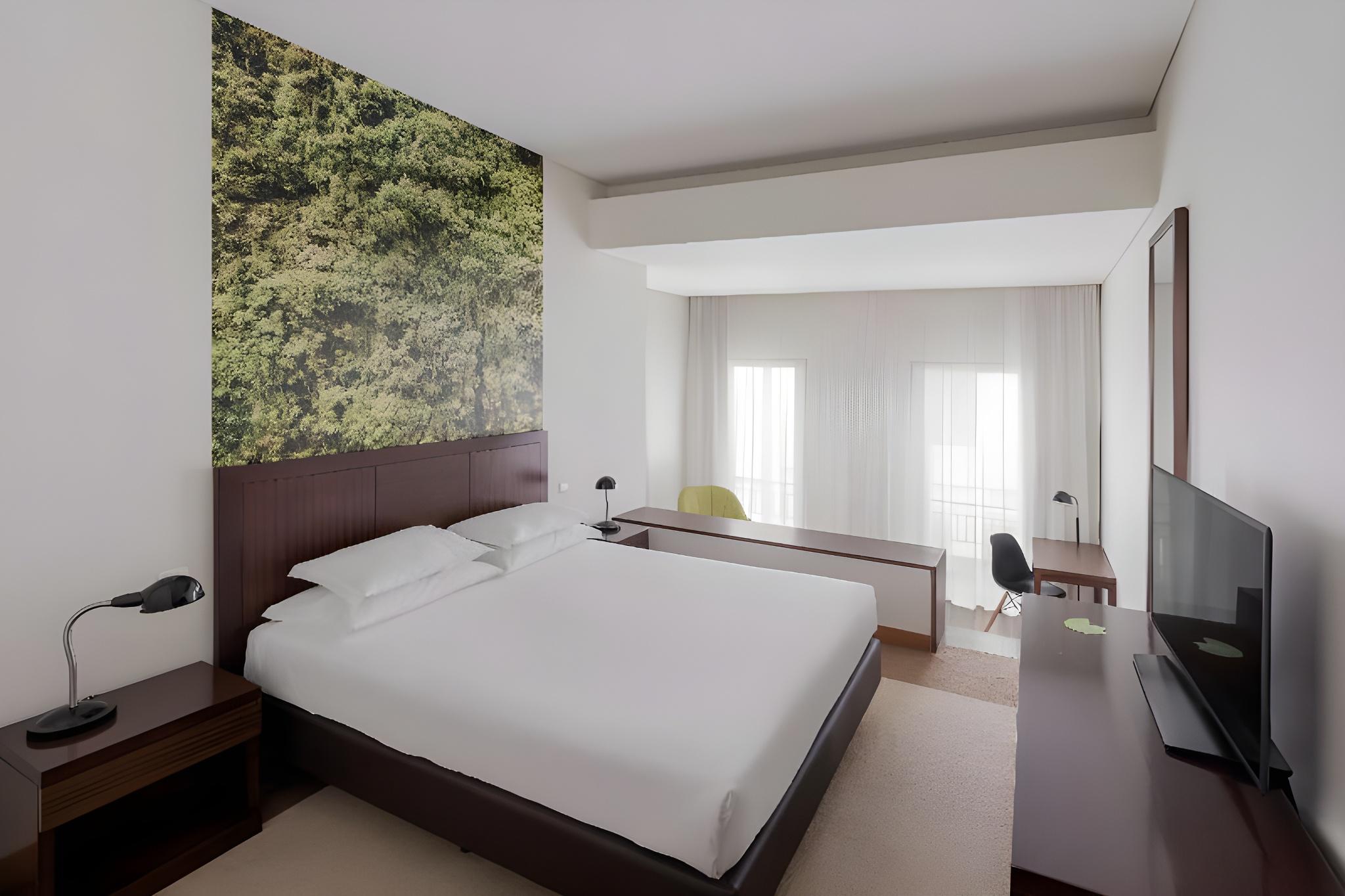 Plus, Standard, Double or Twin Bed