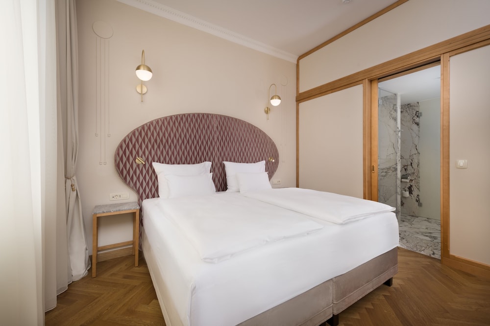 Grand Hotel Union Eurostars (ex Grand Hotel Union) 34/81