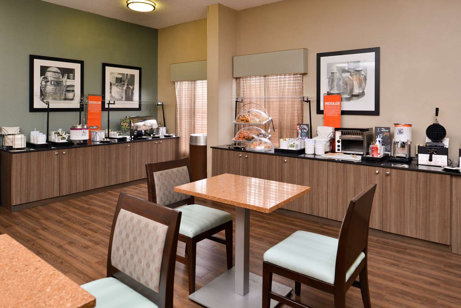 restaurant cafeteria