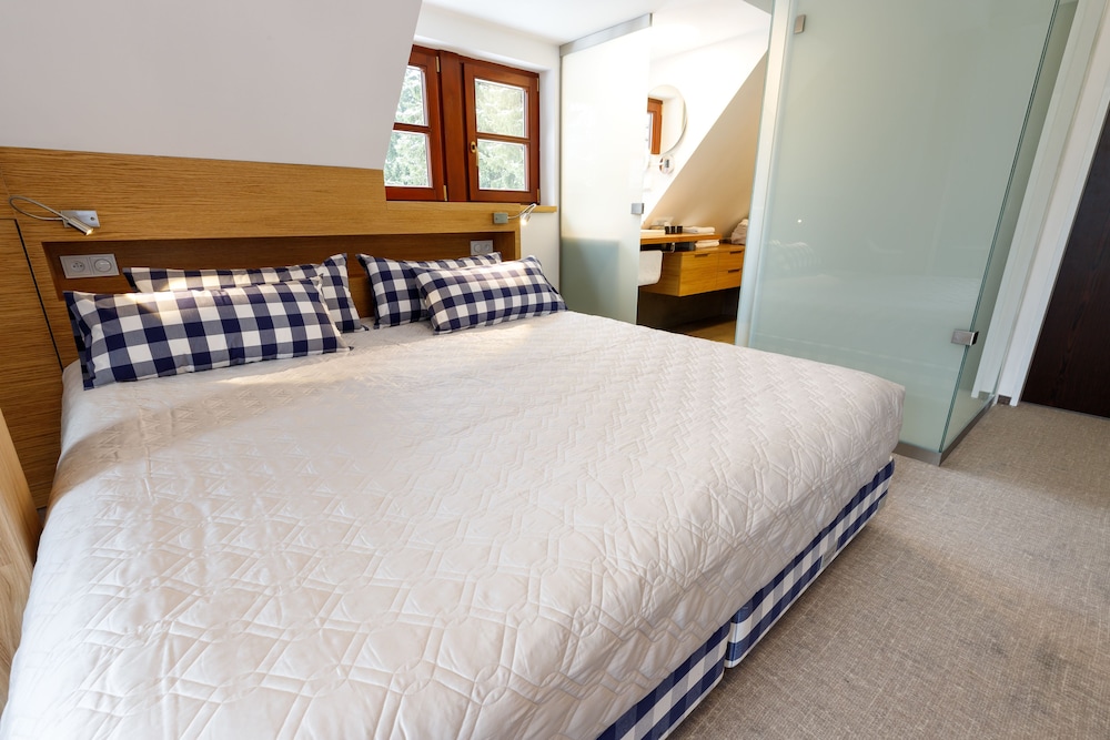 Hotel Bedriska Wellness Resort And Spa 18/80