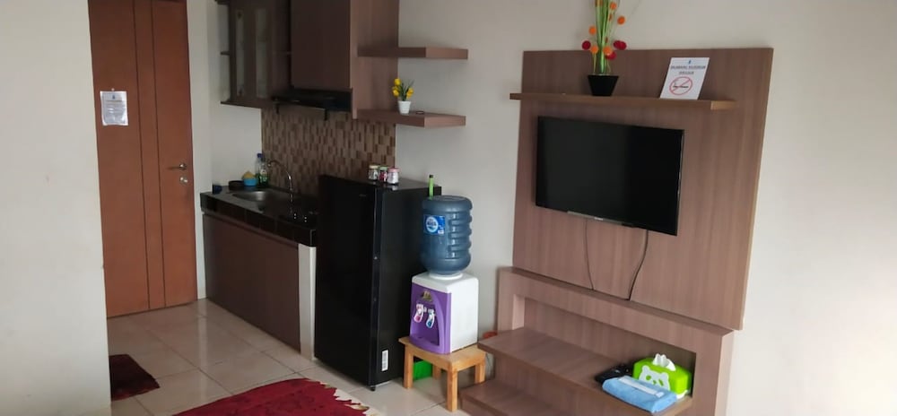 Apartemen Margonda Residence 4 & 5 By Liza by ZUZU 15/50