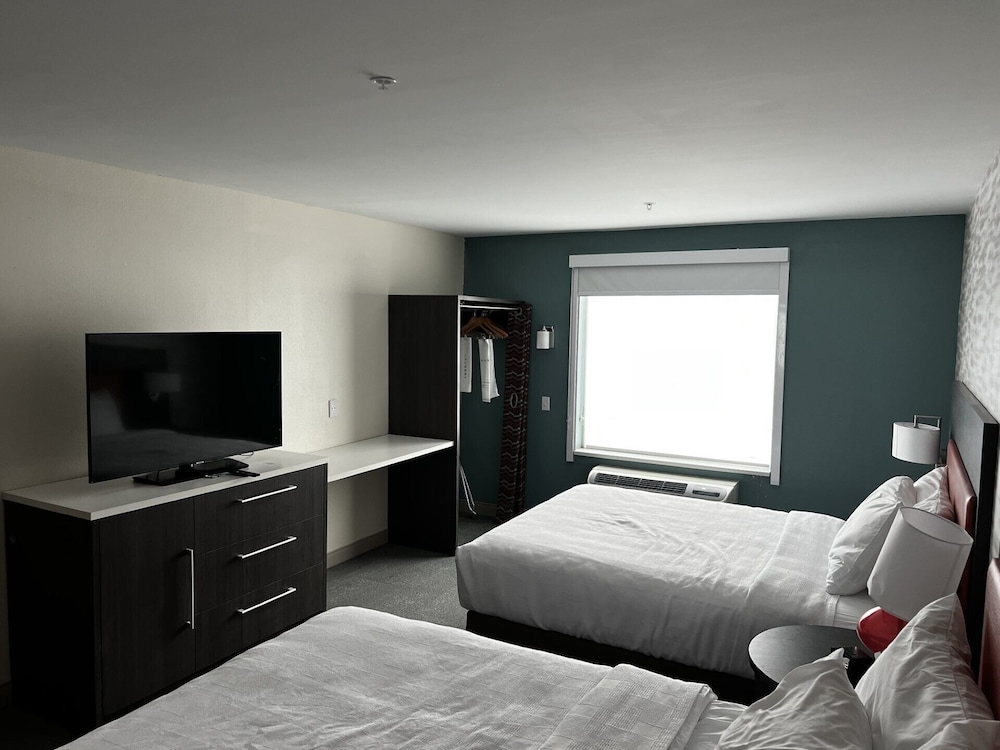 Home2 Suites by Hilton Hinesville 4/16