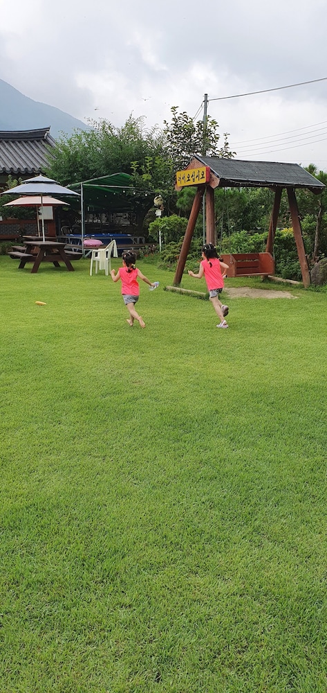 Sun Rise Pension 19/34