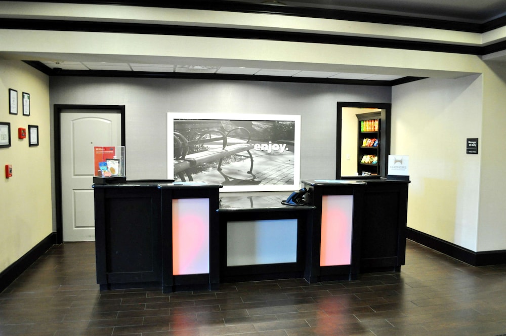 Hampton Inn & Suites Bay City, TX 3/39