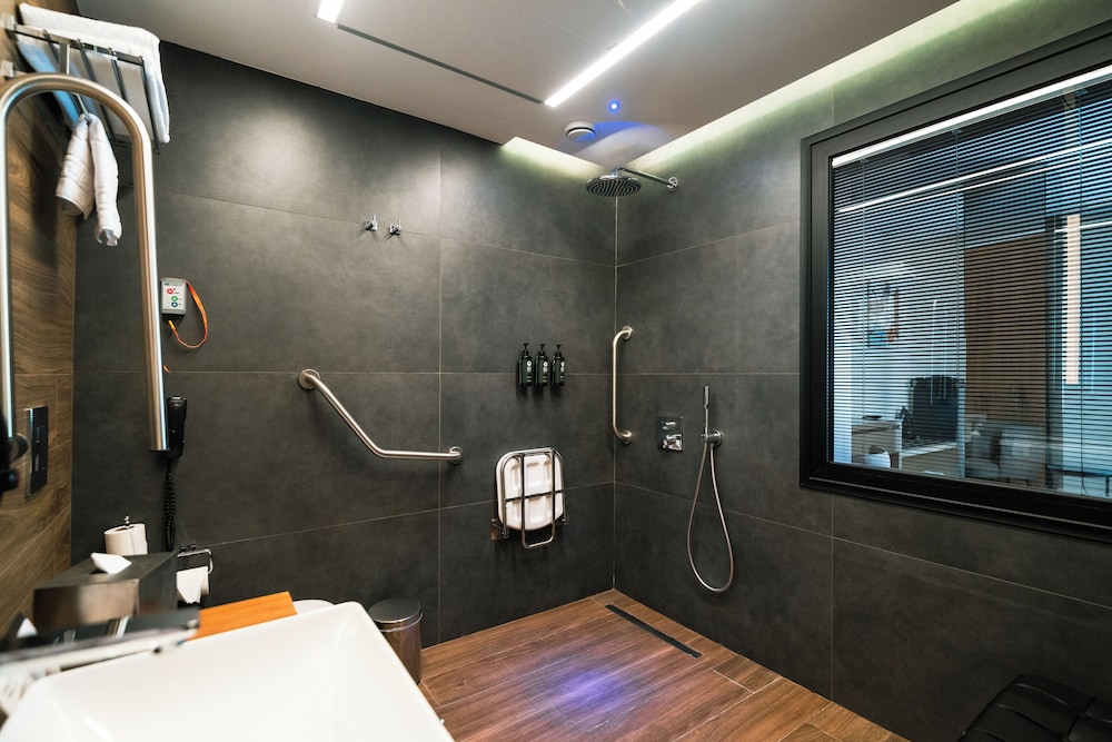 FT Lotus Thermal Hotel & SPA Trademark Collection by Wyndham 37/38