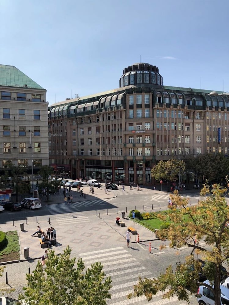 Apartments 39 Wenceslas Square 1/41