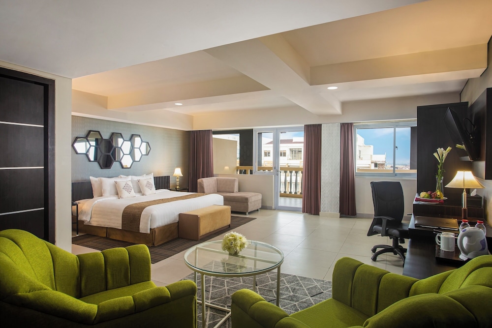 Merapi Merbabu Hotel Yogyakarta Powered by Archipelago 18/40