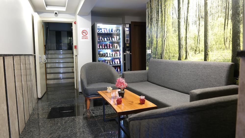 Varyant Hotel 23/35