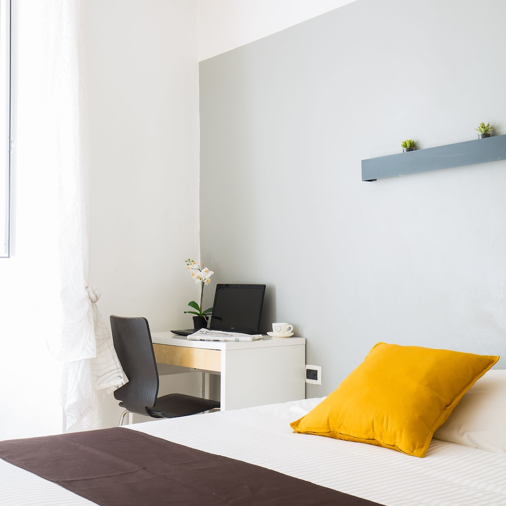 Nerva Accommodation 33/50