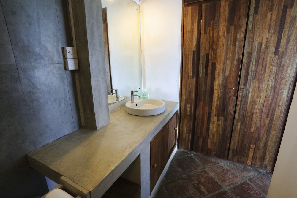 Chantauvent Guesthouse 100/100