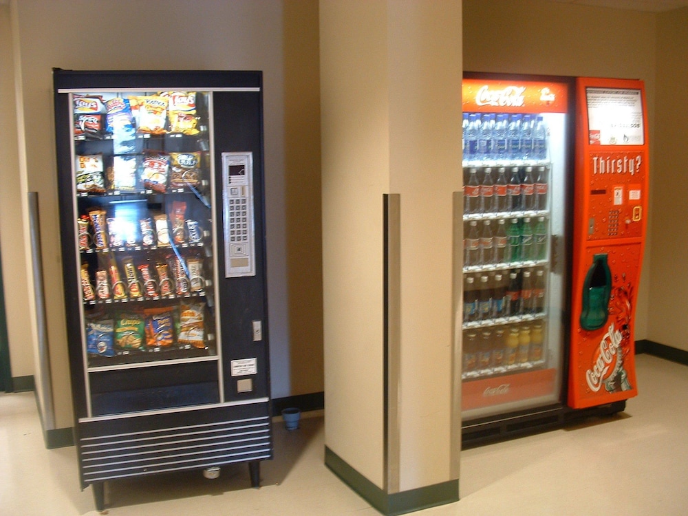 University of Alberta - Guest Accommodation 21/45