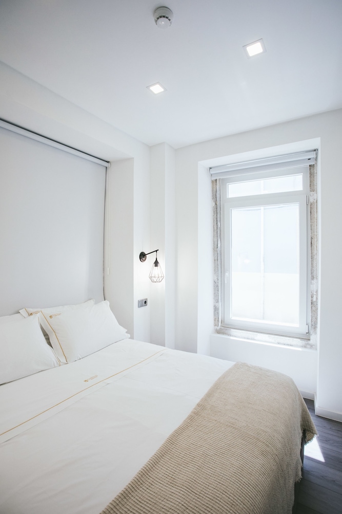 1 Bedroom, Executive, Apartment, Queen Bed, Sofa, Pool Access