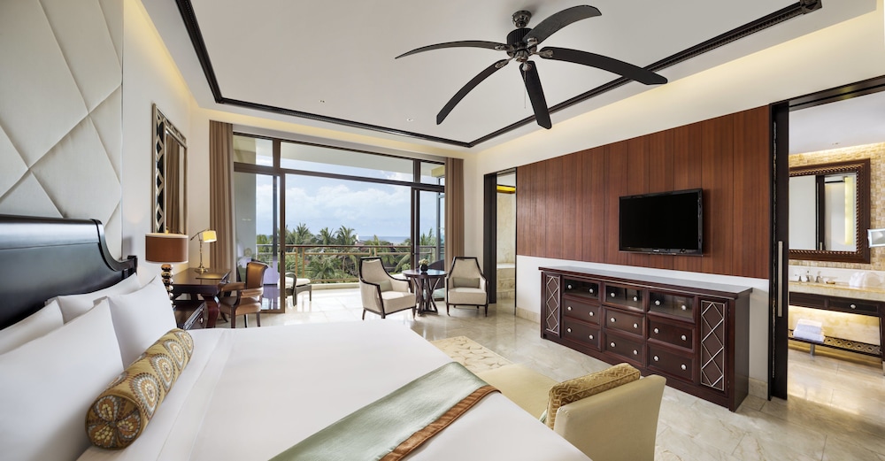 The St Regis Sanya Yalong Bay Resort 16/79
