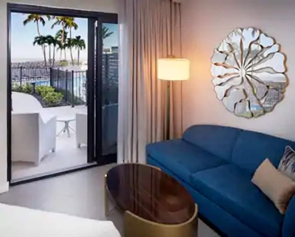 Hilton Marco Island Beach Resort and Spa 32/58