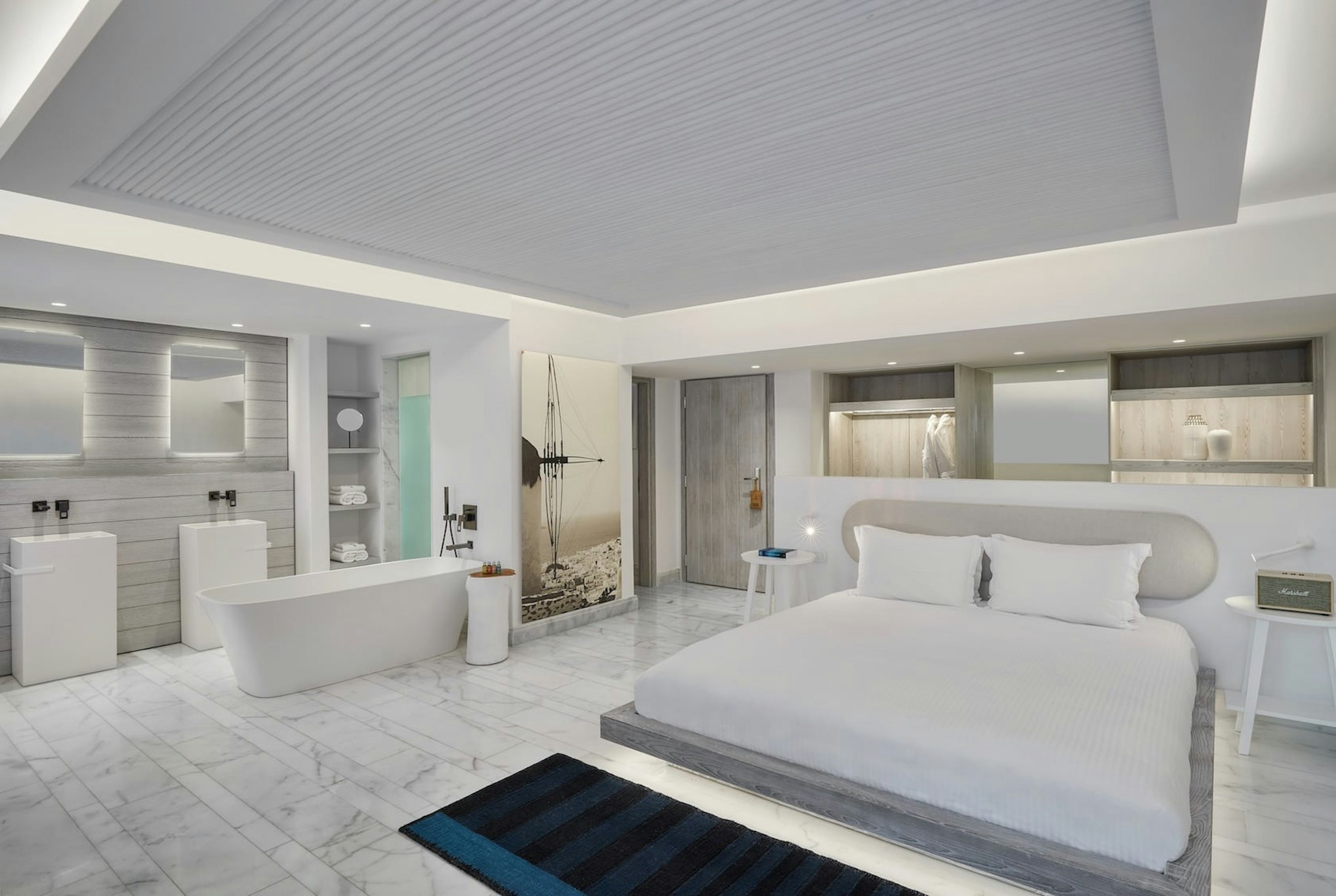 Junior Suite, Outdoor Jetted Tub