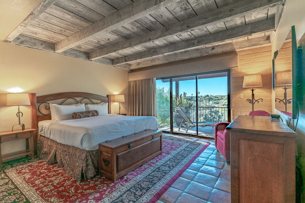 Hacienda Del Sol Ranch Resort 26/79