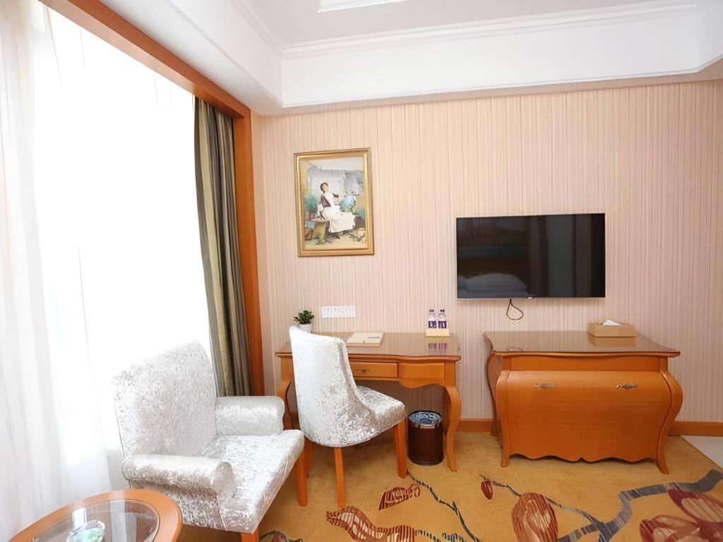 Vienna International Hotel(Hangzhou Xiangshan Central Campus of China Academy of Art) 40/49