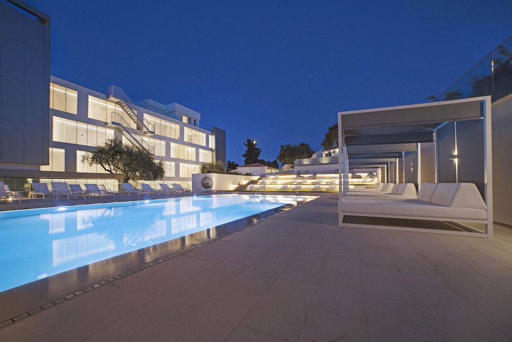 Ray Hotel Corfu 42/50
