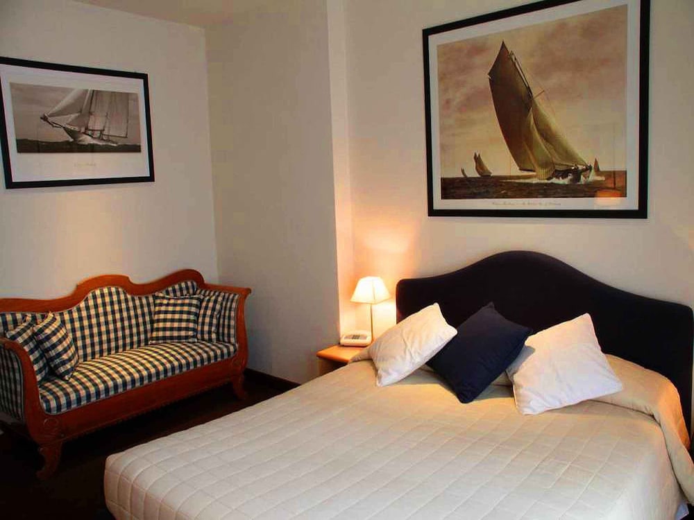 Hotel Ancora Riviera 5/18